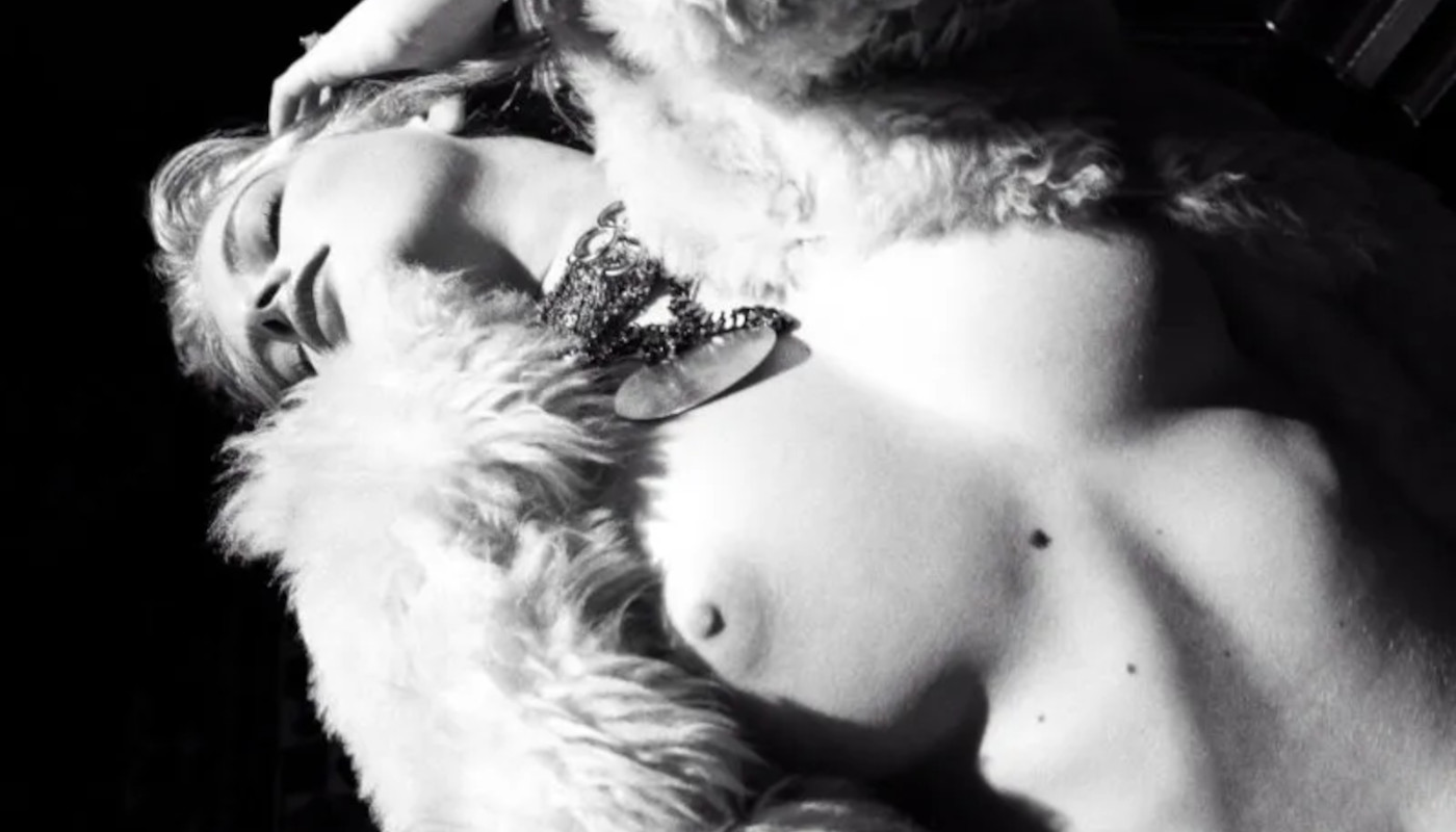 Valerie van der Graaf, SI Swimsuit rookie, nude